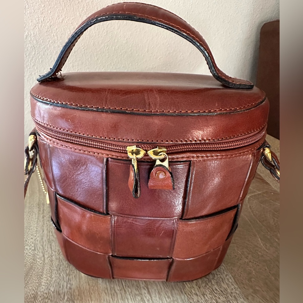 Paradox Woven Straps Brown Leather Handbag Gold Tone Cross Body Purse Adjustable
